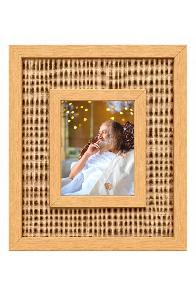 Sri Sri Ravi Shankar Laminated Jute Wall Photo Frame, 14 X 16 Inch (F174158)