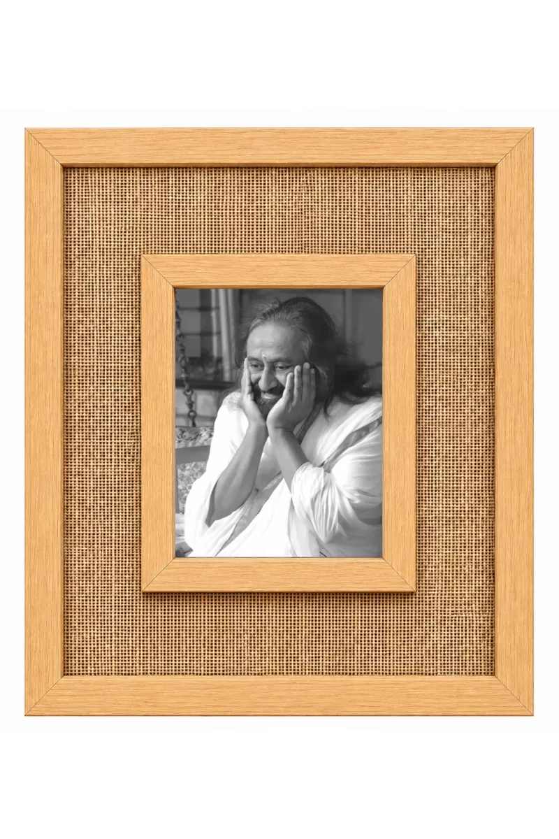 Shri Shri Ravi Shankar Laminated Jute Wall Photo Frame, 14 X 16 Inch (F174267)
