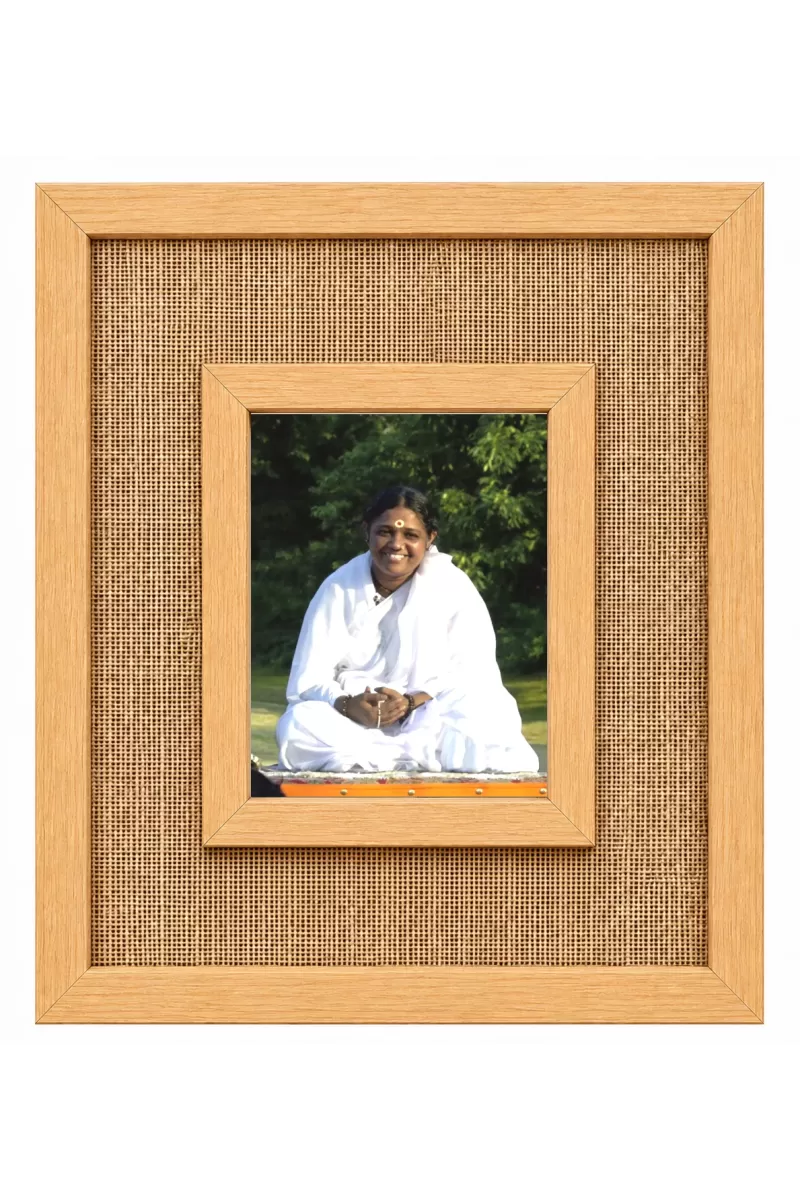 Mata Amritanandamyai Laminated Jute Wall Photo Frame, 14 X 16 Inch (F174307)
