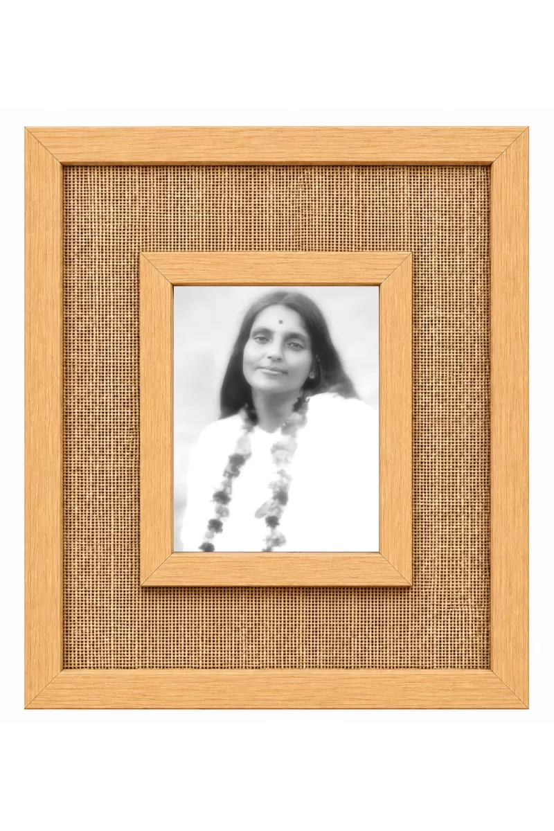 Anandamayi Ma Laminated Jute Wall Photo Frame, 14 X 16 Inch (F174338)