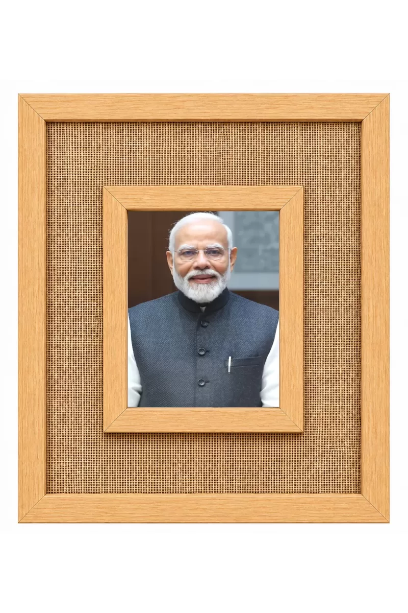 Narendra Modi Laminated Jute Wall Photo Frame, 14 X 16 Inch (F174367)