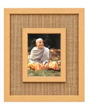 Srila Prabhupada Laminated Jute Wall Photo Frame, 14 X 16 Inch (F174393)