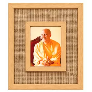 Radhaanath Swami Laminated Jute Wall Photo Frame, 14 X 16 Inch (F174428) Radhaanath Swami Laminated Jute Wall Photo Frame, 14 X 16 Inch (F174428)