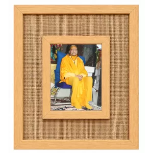 Jagadguru Kripalu Maharaj Laminated Jute Wall Photo Frame, 14 X 16 Inch (F174541) Jagadguru Kripalu Maharaj Laminated Jute Wall Photo Frame, 14 X 16 Inch (F174541)