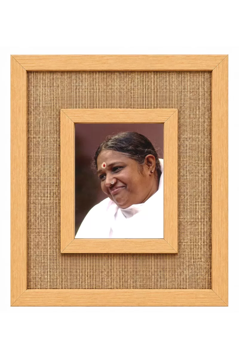 Mata Amritanandamayi Laminated Jute Wall Photo Frame, 14 X 16 Inch (F174596)