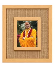 Jagad Guru Kripau Maharaj Laminated Jute Wall Photo Frame, 14 X 16 Inch (F174683)