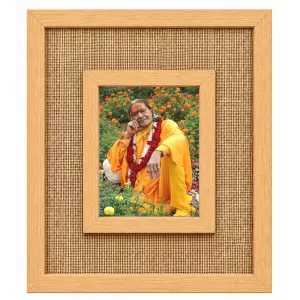Jagad Guru Kripau Maharaj Laminated Jute Wall Photo Frame, 14 X 16 Inch (F174688) Jagad Guru Kripau Maharaj Laminated Jute Wall Photo Frame, 14 X 16 Inch (F174688)