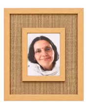 Woman Portrait Laminated Jute Wall Photo Frame, 14 X 16 Inch (F174904)