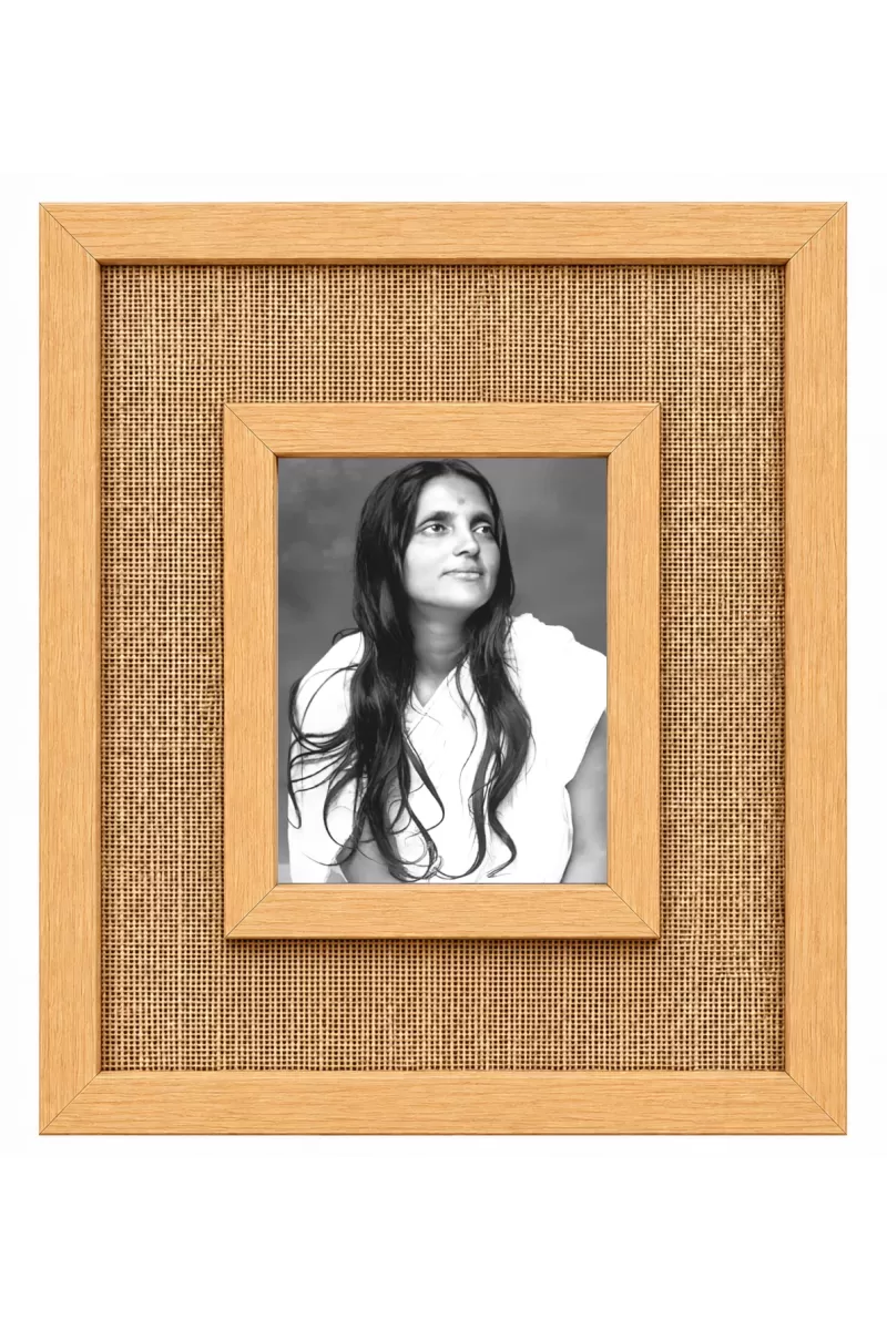 Anandamayi Maa Laminated Jute Wall Photo Frame, 14 X 16 Inch (F174910)