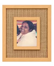Mata Amritanandamayi Laminated Jute Wall Photo Frame, 14 X 16 Inch (F174973)