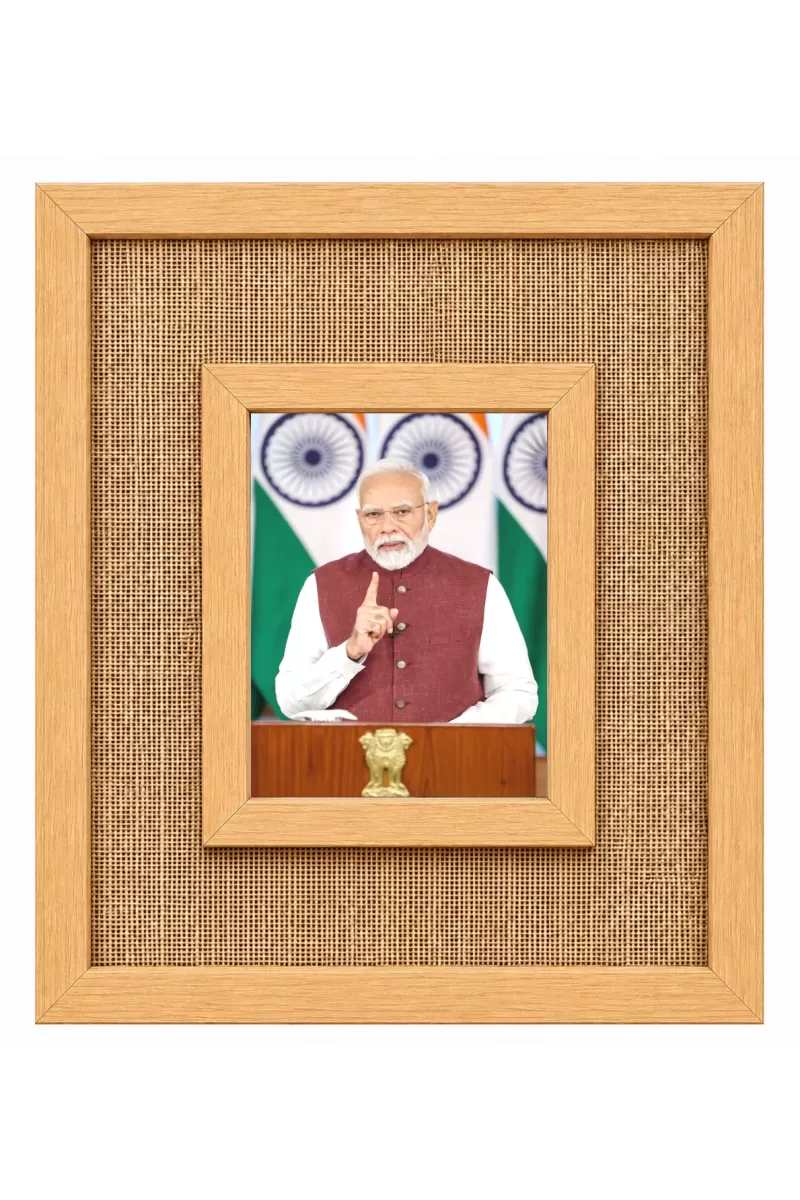 Narendra Modi Laminated Jute Wall Photo Frame, 14 X 16 Inch (F175040)