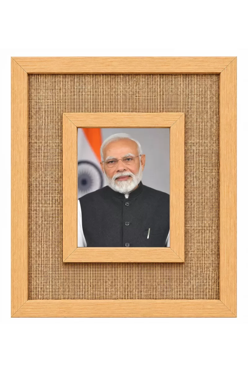 Narendra Modi Laminated Jute Wall Photo Frame, 14 X 16 Inch (F175048)