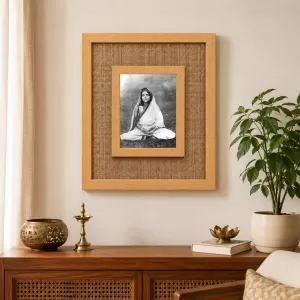 Woman Portrait Laminated Jute Wall Photo Frame, 14 X 16 Inch (F173912) Woman Portrait Laminated Jute Wall Photo Frame, 14 X 16 Inch (F173912)