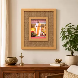 Sri Sri Ravi Shankar Laminated Jute Wall Photo Frame, 14 X 16 Inch (F174900)