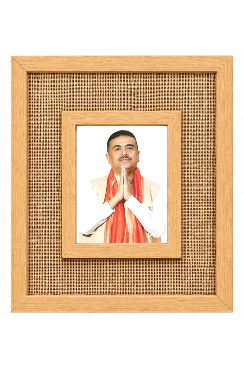 Shree Suvend Adhikari Laminated Jute Wall Photo Frame, 14 X 16 Inch (F175113)