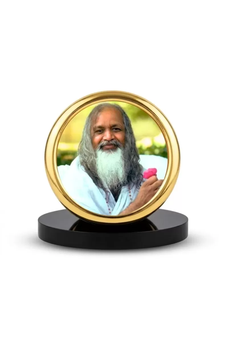 Car Desk/Table Top Maharishi Mahesh Yogi Metal Golden Photo Stand  2x2 Inches, Compact & Stylish Spiritual Display For Car, Home & Office (Pack Of 1) (F18557)