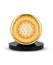 Car Desk/Table Top Om Symbol Metal Golden Photo Stand  2x2 Inches, Compact & Stylish Spiritual Display For Car, Home & Office (Pack Of 1) (F18670)