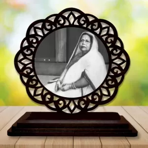 Car Desk/Table Top Shamsunnahar Mahmud Wooden Photo Stand  3x4 Inches, Compact & Stylish Spiritual Display For Car, Home & Office (Pack Of 1) (F19553)