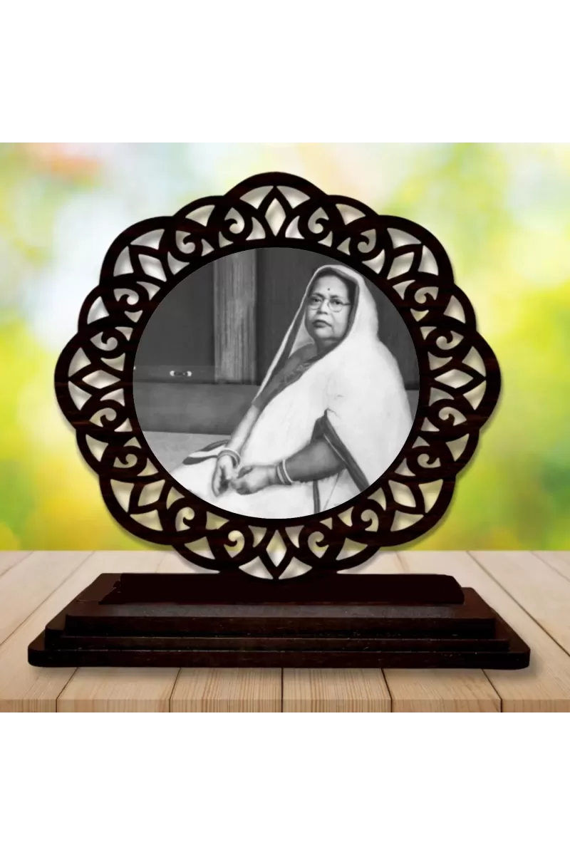 Car Desk/Table Top Shamsunnahar Mahmud Wooden Photo Stand  3x4 Inches, Compact & Stylish Spiritual Display For Car, Home & Office (Pack Of 1) (F19553)