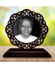 Car Desk/Table Top Nisargadatta Maharaj Wooden Photo Stand  3x4 Inches, Compact & Stylish Spiritual Display For Car, Home & Office (Pack Of 1) (F19624)