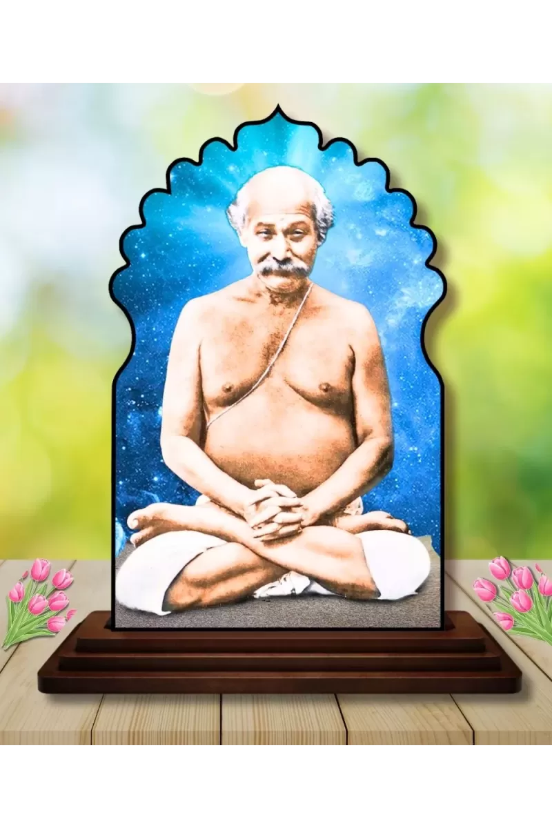 Car Dashboard/Table Top Neem Karoli Baba Wooden Temple Photo Stand  3x4 Inches, Compact & Stylish Spiritual Display For Car, Home & Office (Pack Of 1) (F22578)
